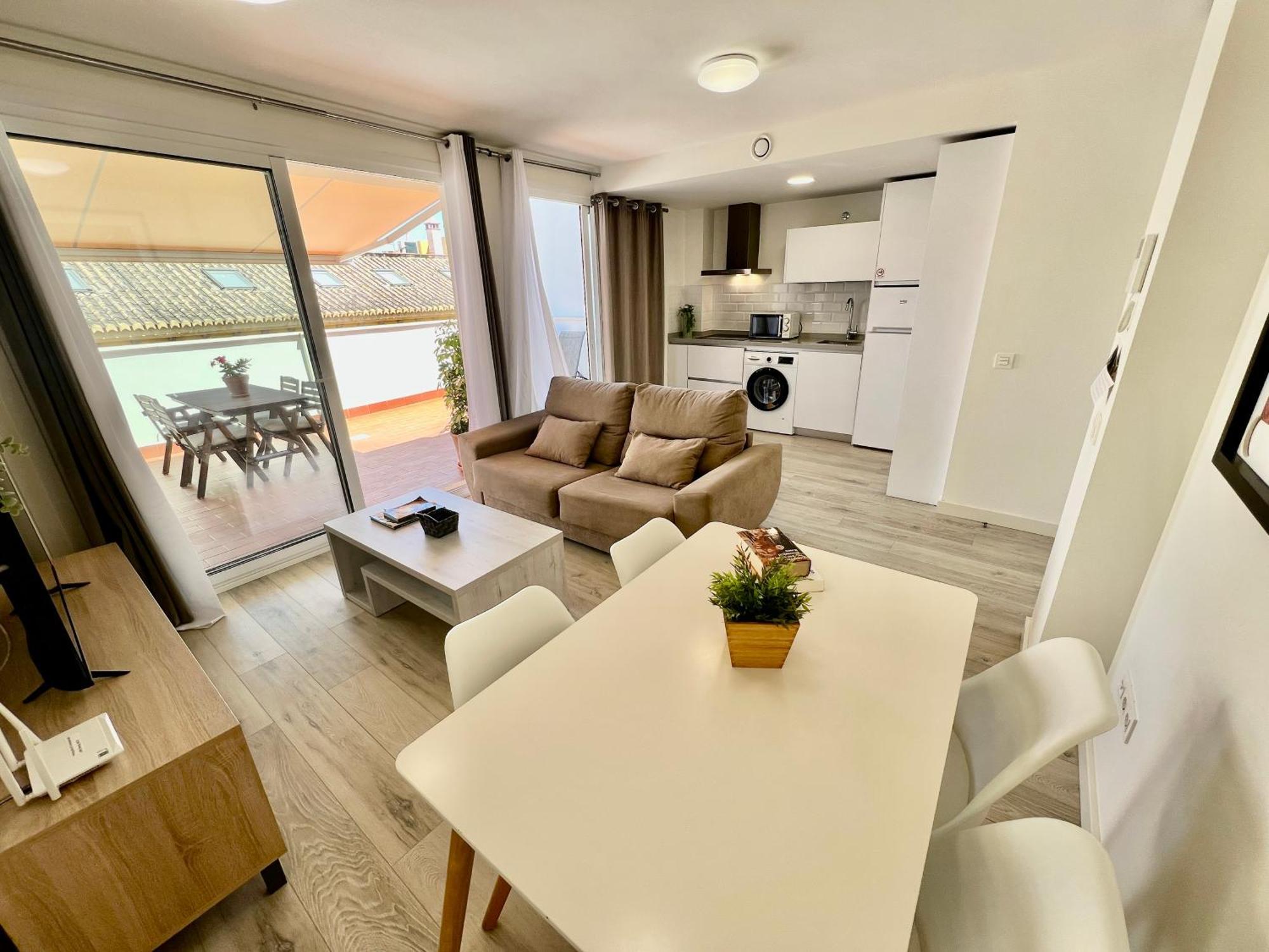 Apartamentos Rincon Del Mar Torre Del Mar Zewnętrze zdjęcie