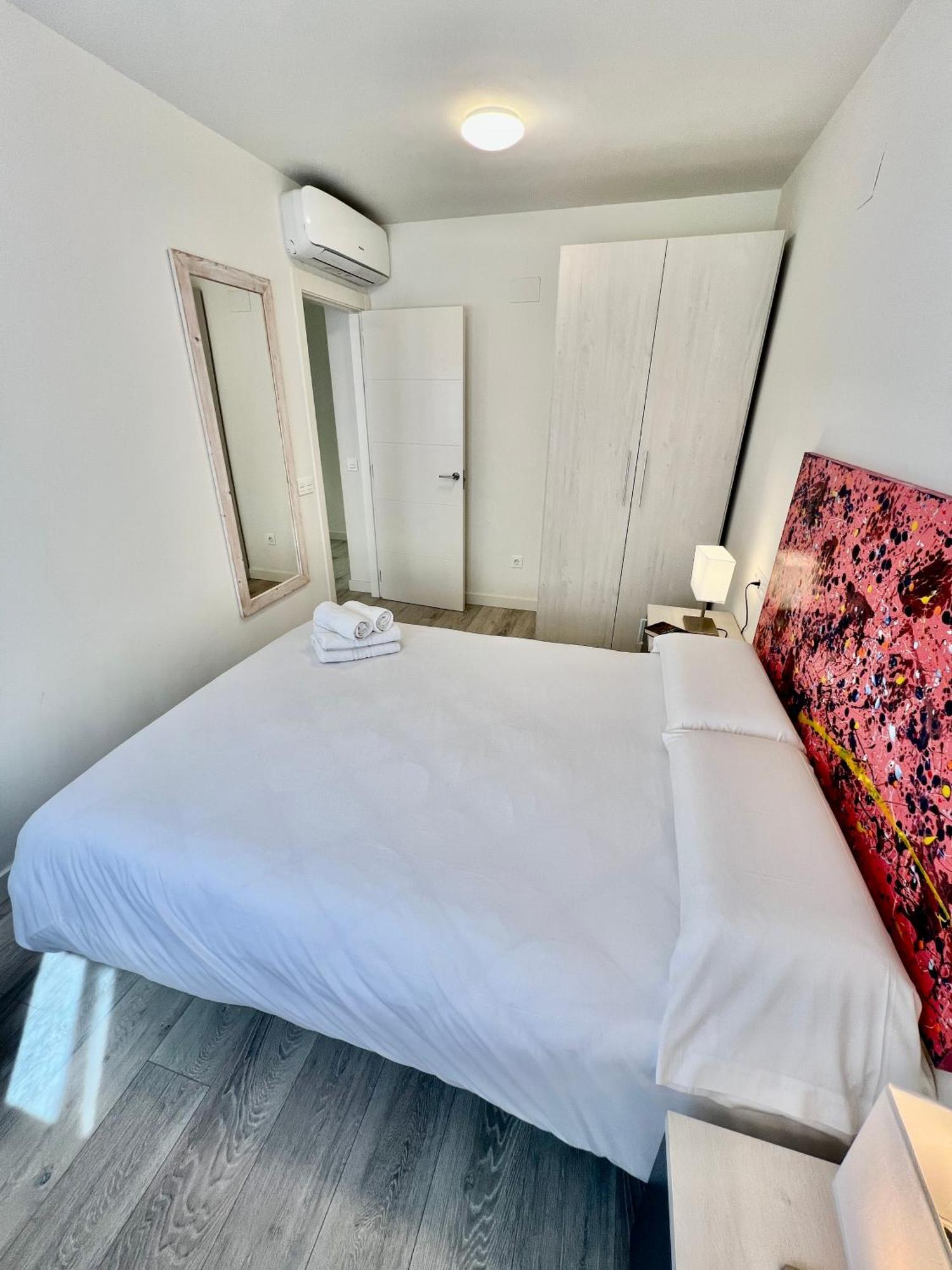 Apartamentos Rincon Del Mar Torre Del Mar Zewnętrze zdjęcie