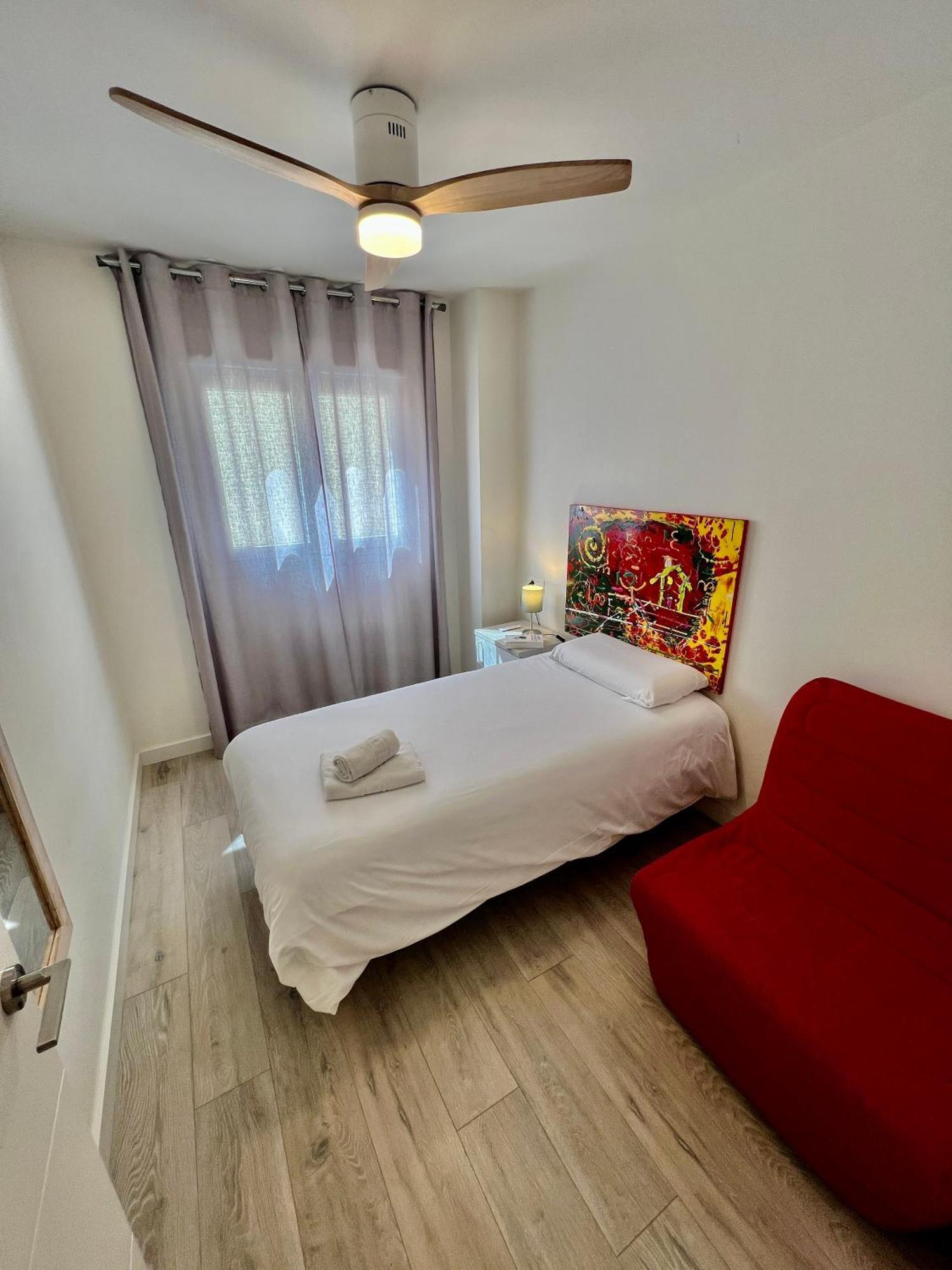 Apartamentos Rincon Del Mar Torre Del Mar Zewnętrze zdjęcie