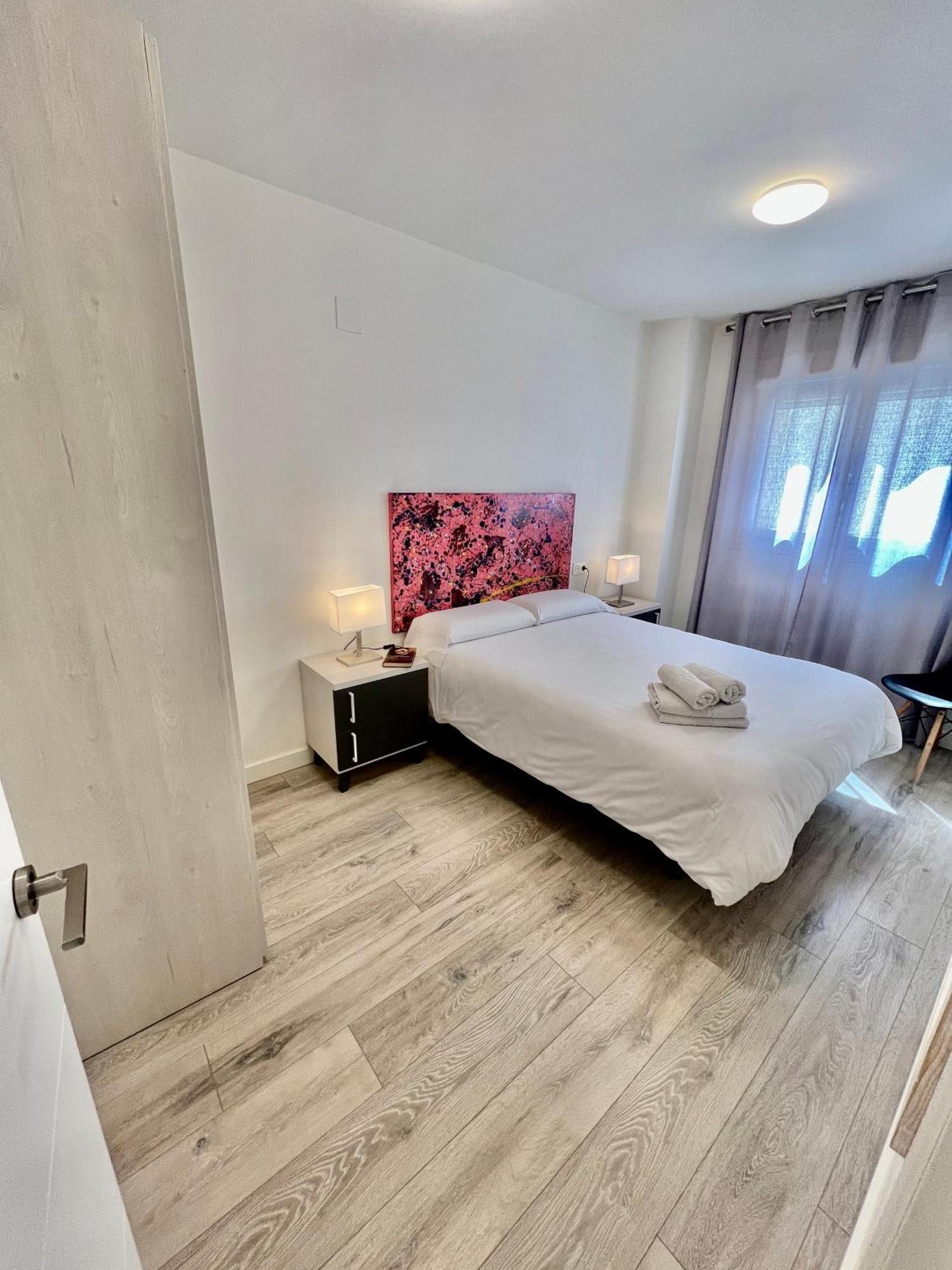 Apartamentos Rincon Del Mar Torre Del Mar Zewnętrze zdjęcie