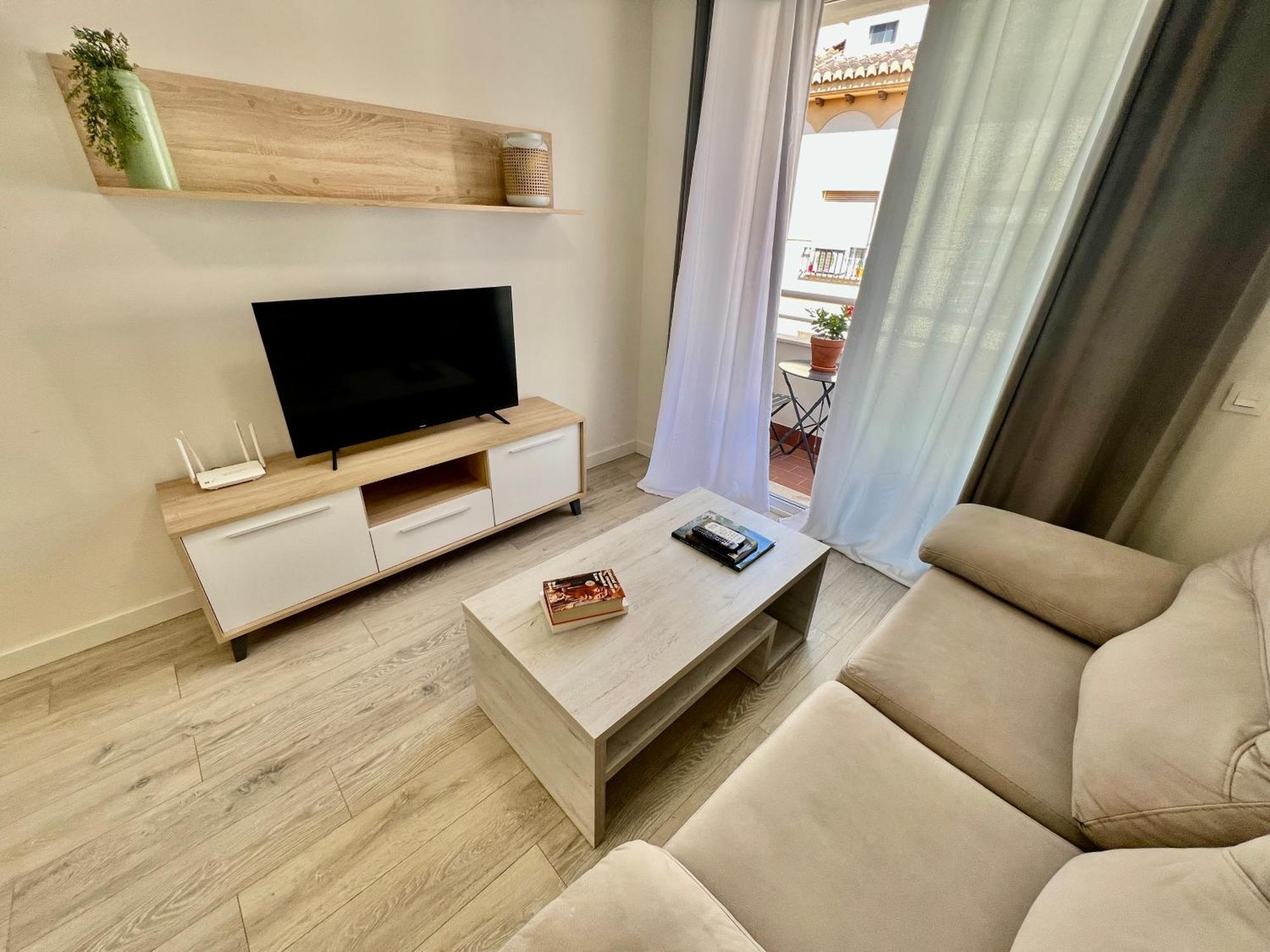 Apartamentos Rincon Del Mar Torre Del Mar Zewnętrze zdjęcie